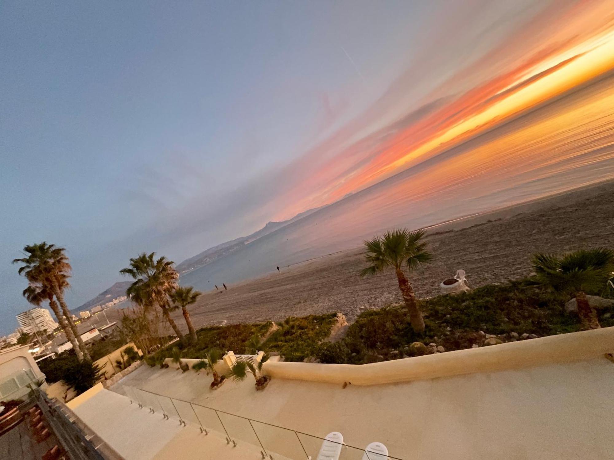 Excepcional Apartamento Amanecer Al Borde De Playa Y Mar, En Chalet Roquetes Alicante Esterno foto