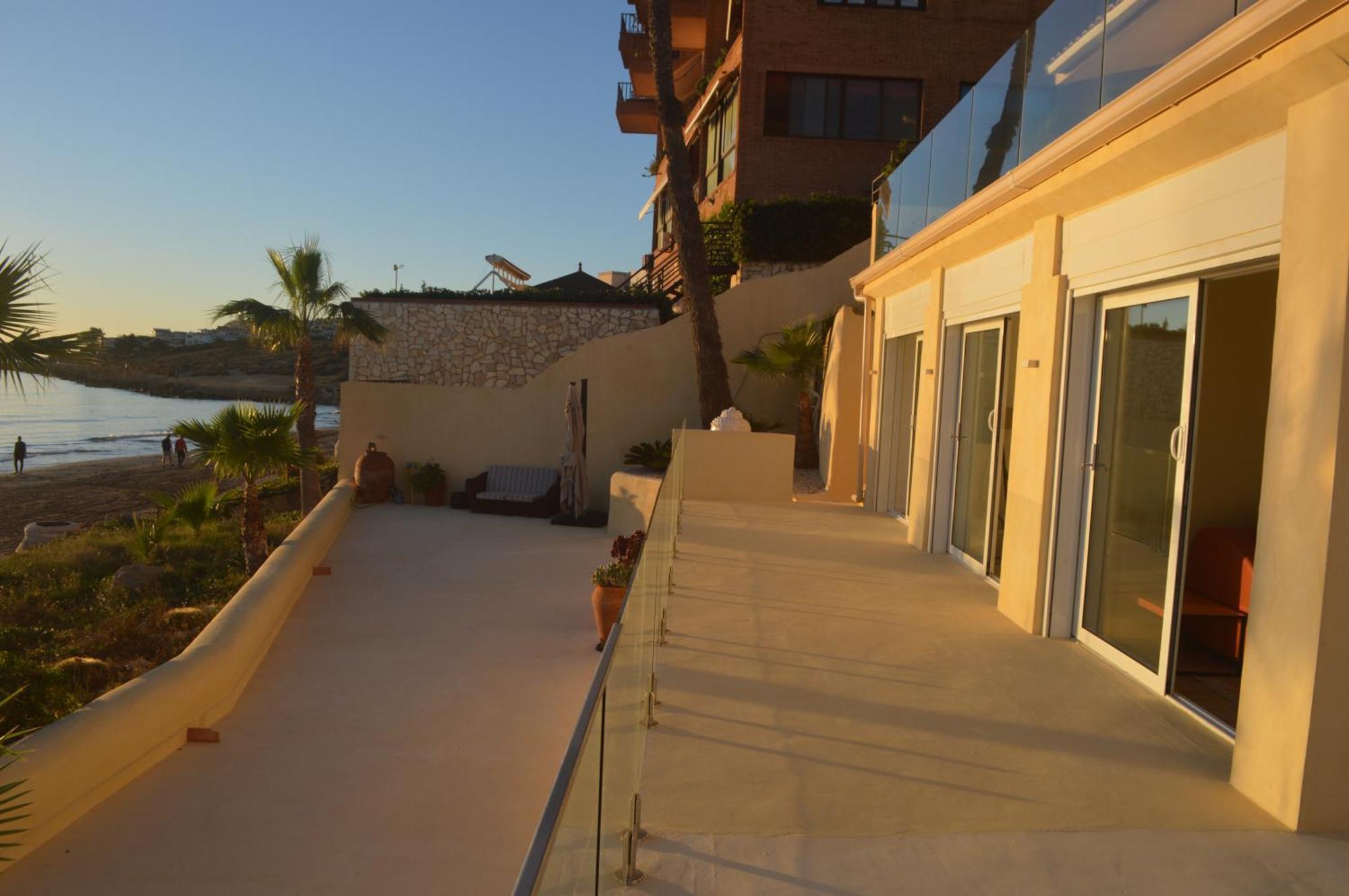Excepcional Apartamento Amanecer Al Borde De Playa Y Mar, En Chalet Roquetes Alicante Esterno foto