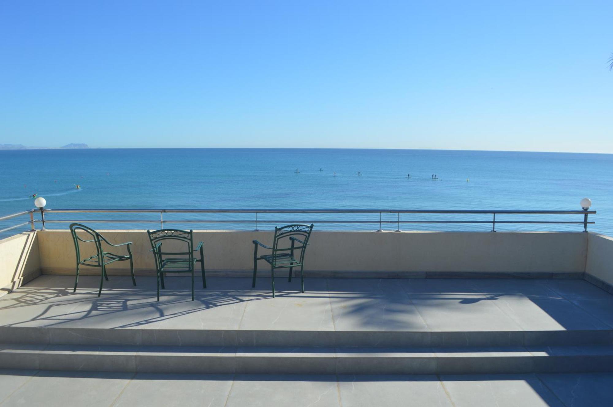 Excepcional Apartamento Amanecer Al Borde De Playa Y Mar, En Chalet Roquetes Alicante Esterno foto